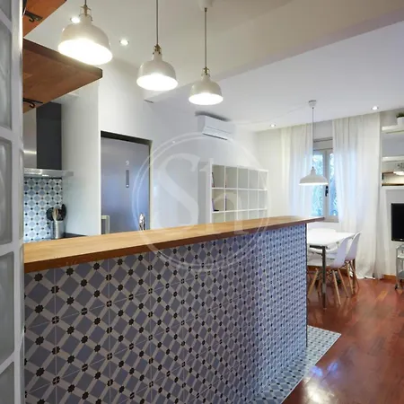 In Les Corts Apartment Barcelona