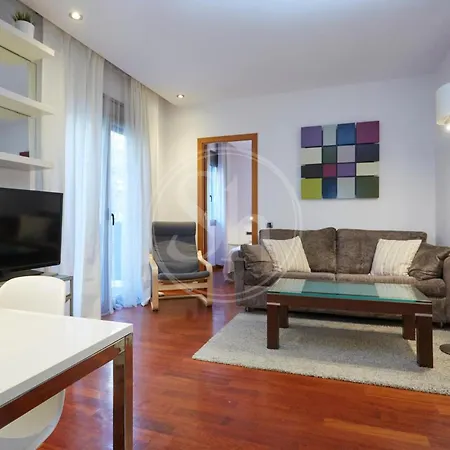 In Les Corts Apartment