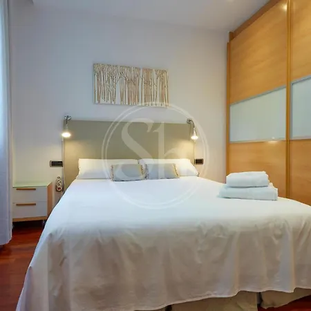 Appartement In Les Corts Barcelona